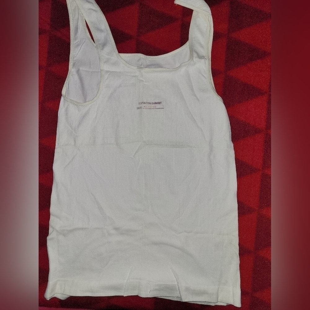Tank sample NWOT style 0304 Lg
